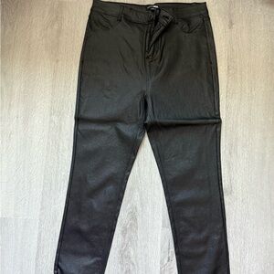 High wasted leather pants